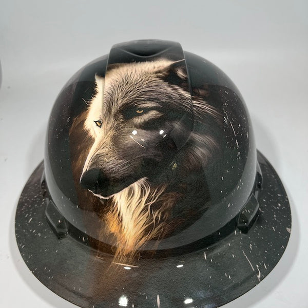 Full Brim Hard Hat Hydro Dipped HOWLING WOLF